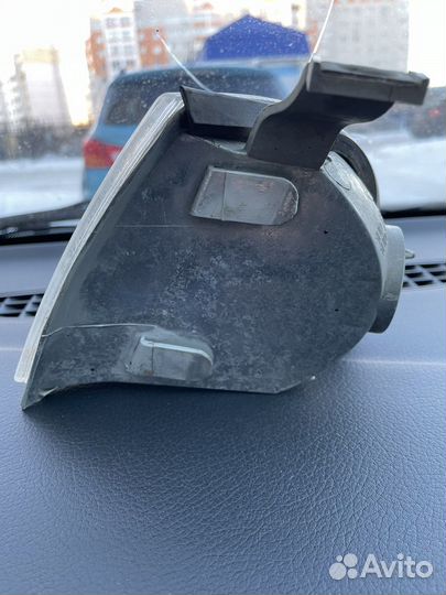 Повротник правый Skoda Octavia tour оригинал