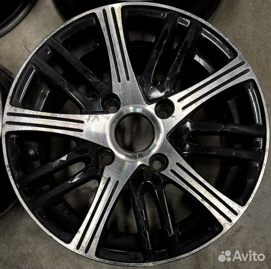 Литые диски r14 4х114.3 dia 73.1 et 38