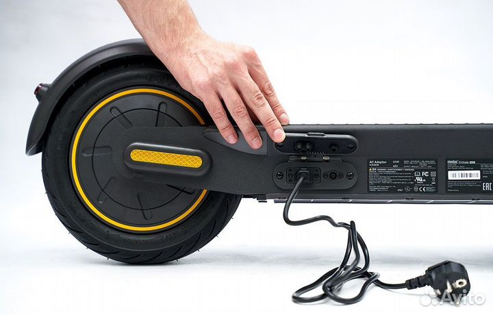 Электросамокат Ninebot KickScooter Max G30