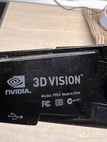 3D Очки + пирамидка Nvidia 3D Vision