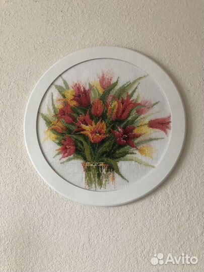 Готовая картина вышитая крестом