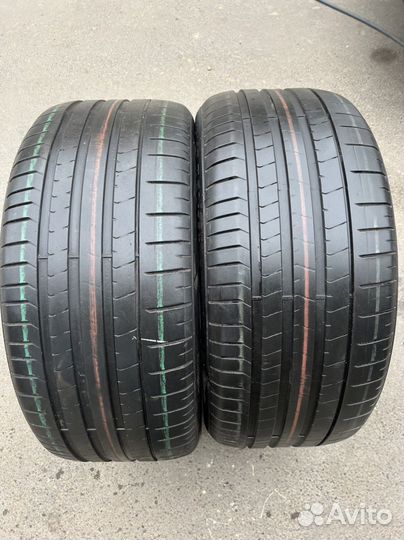 Pirelli P Zero PZ4 285/40 R21