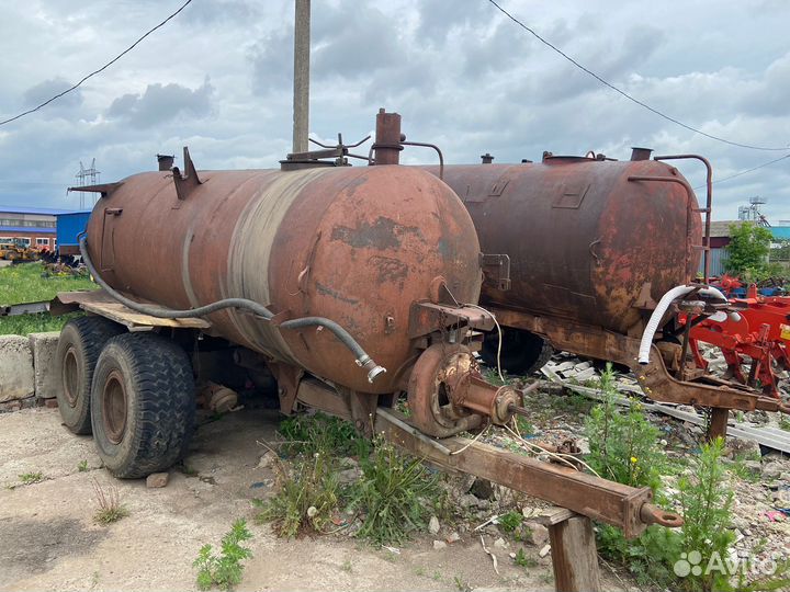 Полуприцеп мжт (Разбрасыватель удобрений)