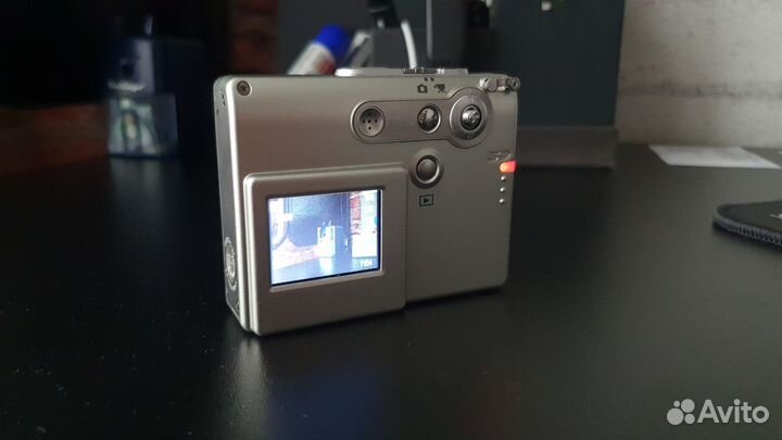 Цифровой фотоаппарат Konika Minolta Dimage X31