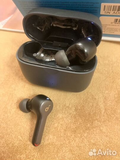 Беспроводные наушники