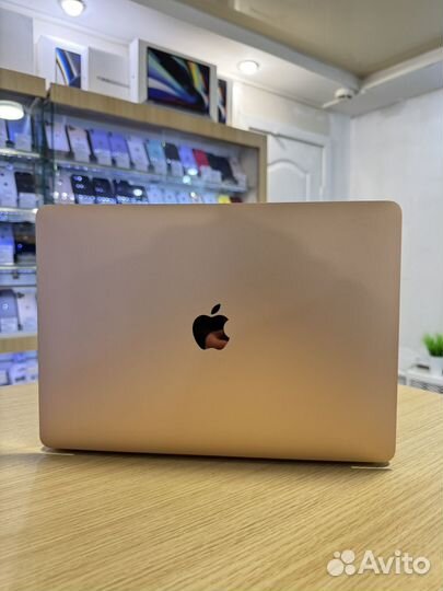 MacBook Air M1 16/512gb Gold