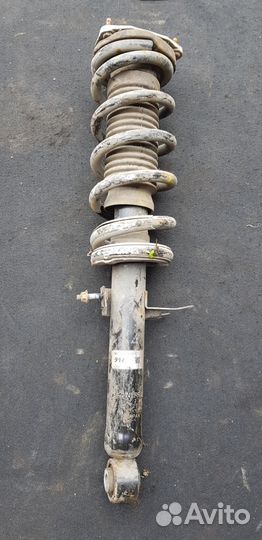 Стойки переднии Инфинити G V36 2WD