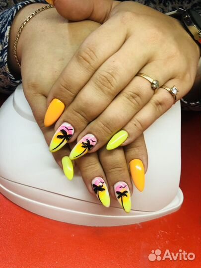 Наращивание ногтей