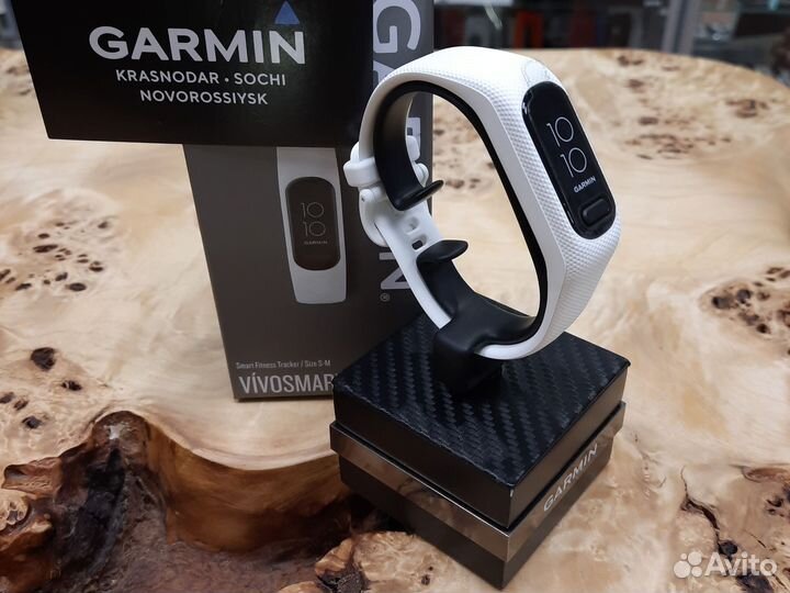 Фитнес-браслет Garmin Vivosmart 5, emea, White