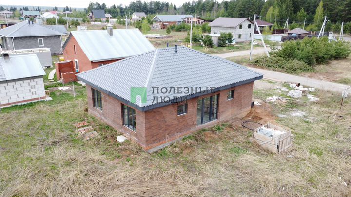 Дом 88 м² на участке 8 сот.