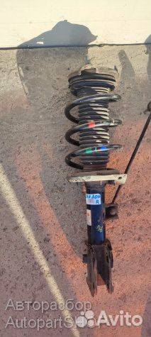 Стойка передняя правая Хендай Санта Фе 4