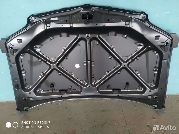 Капот Тойота Королла 120. 04-06 г.в