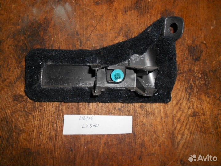 Накладка (Lexus LX)