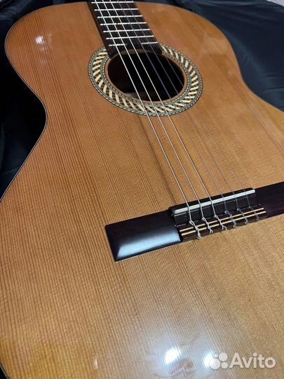 Классическая гитара Kremona soloist s65c