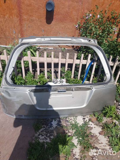 Дверь багажника хонда стрим 2001г