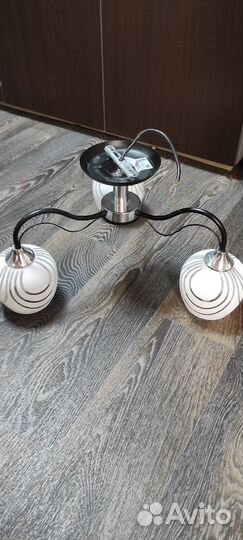 Люстра потолочноя