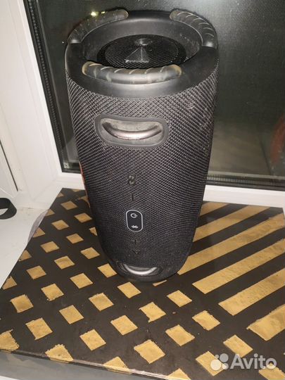 Колонка JBL xtreme 3