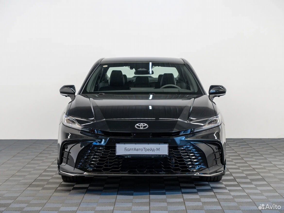 Toyota Camry 2.0 CVT, 2026