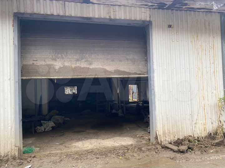 Гараж, > 30 м²