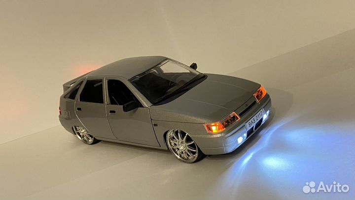 Моделька Лада 2112