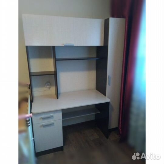 Стол с пеналом 7