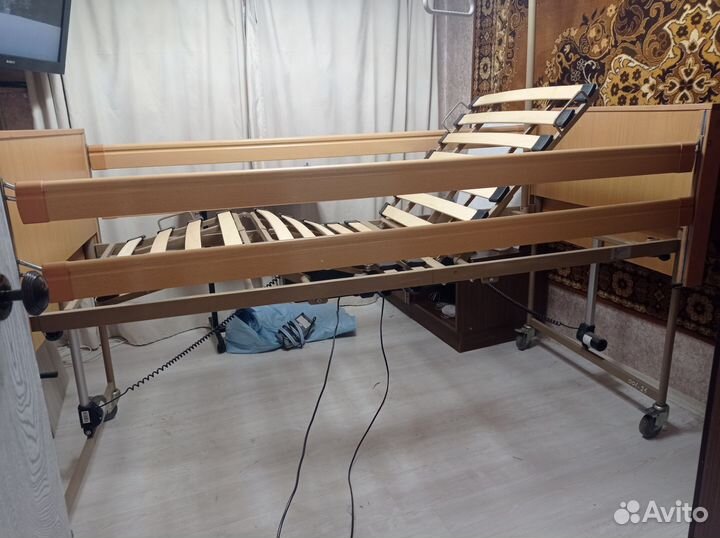 Кровать электрическая для лежачих больных бу