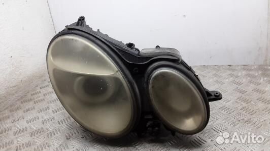 Фара правая mercedes benz E-class W211 (9LV20MU01)