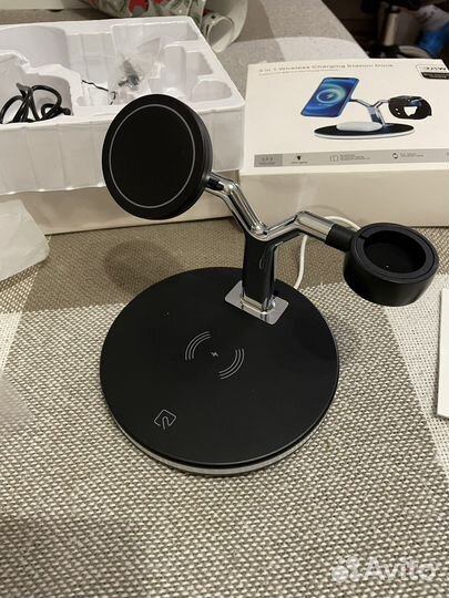 Зарядная станция для iPhone