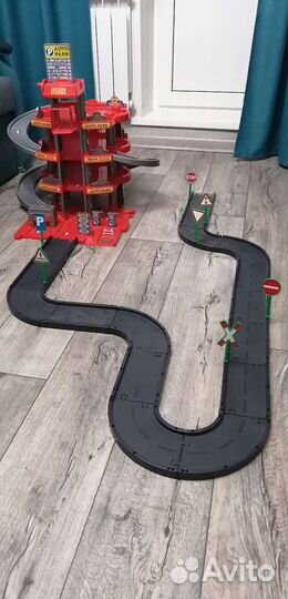 Парковка для машинок 