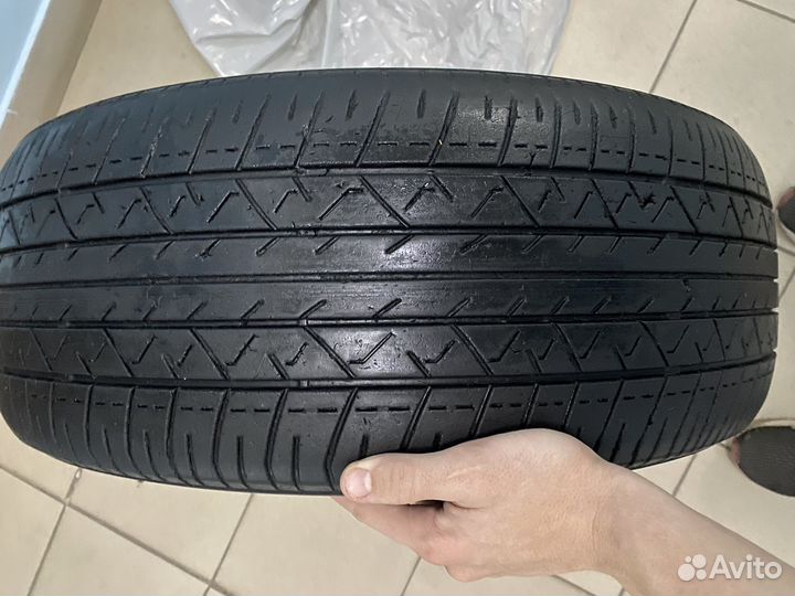Bridgestone Potenza RE031 235/55 R18