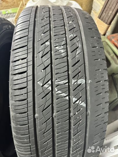 Kumho Crugen Premium KL33 245/45 R19