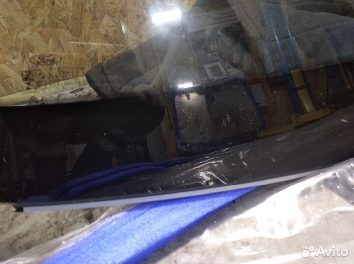 Лобовое стекло Ford Transit 2014