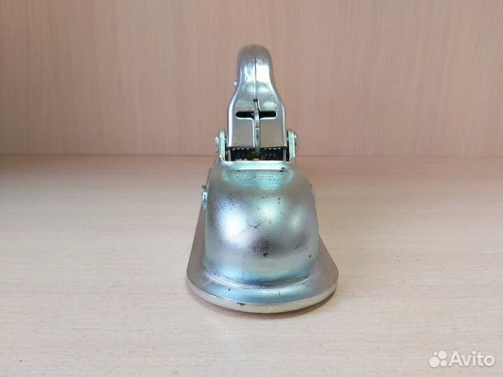 Замковое устройство прицепа d50 1400/100 кг K 14