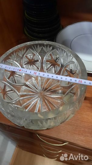 Хрустальная ваза конфетница