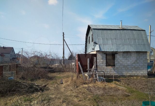 Дача 20 м² на участке 4 сот.