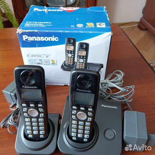 Цифровой беспроводной телефон Panasonic