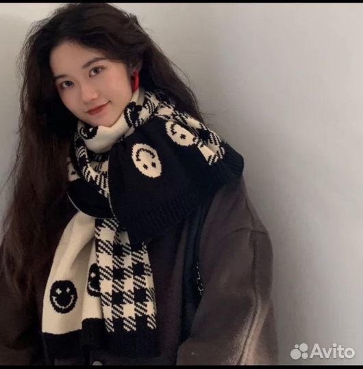 Женский шарф