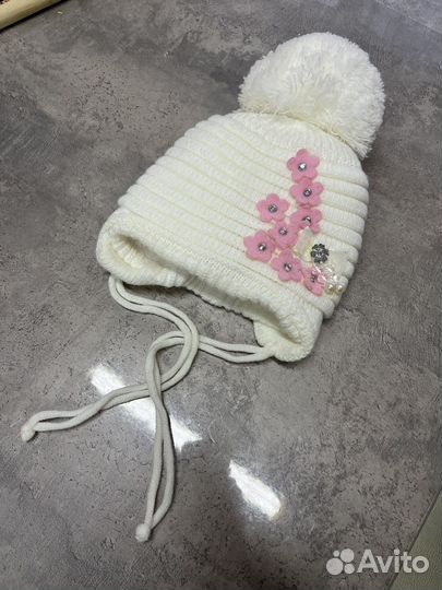 Шапка для девочки зимняя