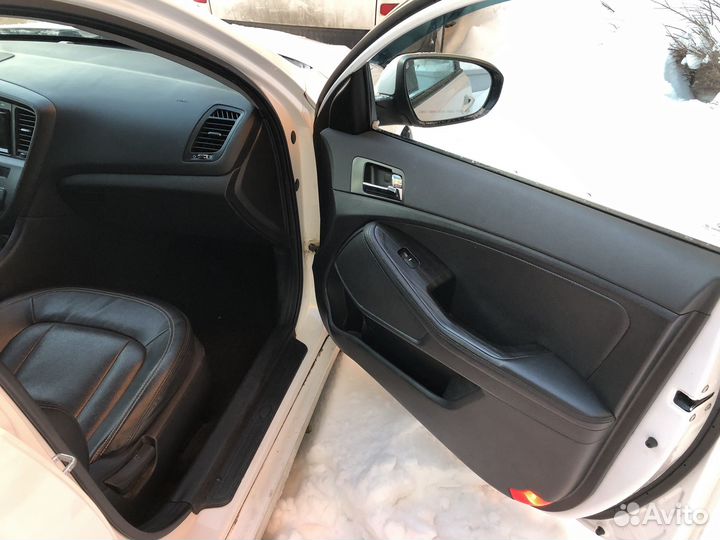 Kia Optima 2.0 AT, 2011, 190 000 км