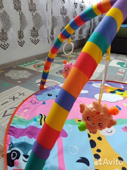 Развивающий коврик