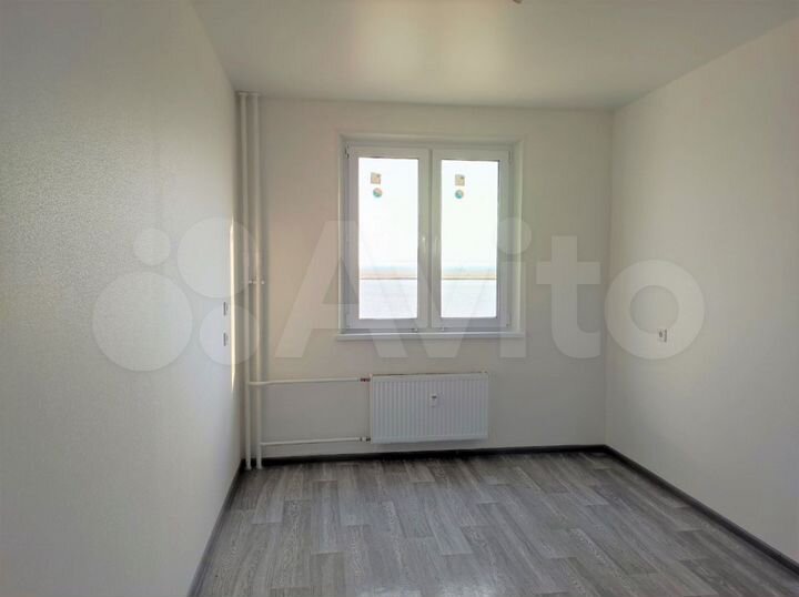 2-к. квартира, 54 м², 1/9 эт.