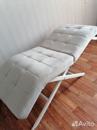 Анатомическая кушетка