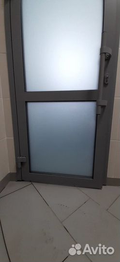 Тонировка окон и стекол