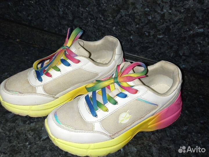 Кроссовки 39 размер