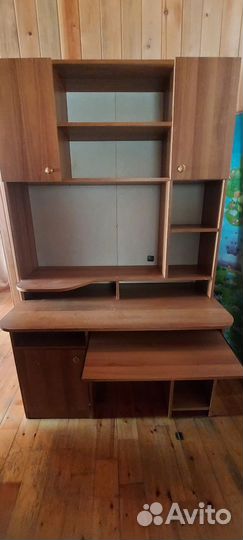 Компьютерный стол