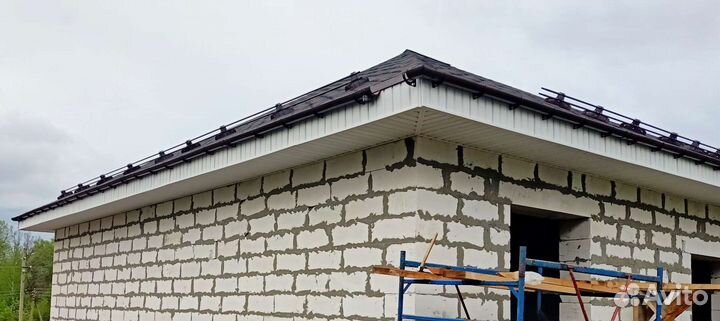 Карниз для дома