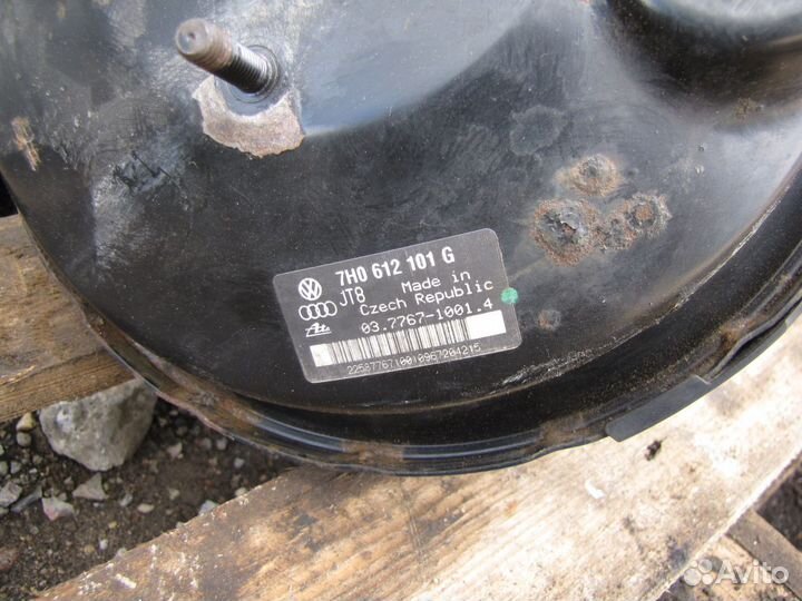 Усилитель тормозов Volkswagen Transporter T5