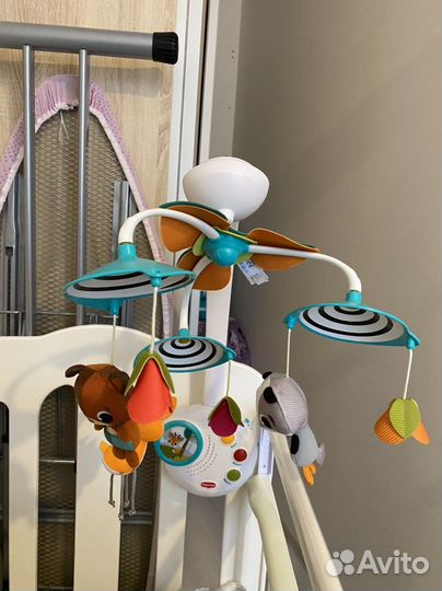 Мобиль на кроватку tiny love