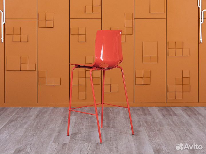 Барный стул