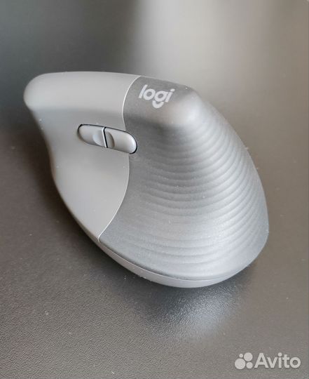 Logitech Lift мышь вертикальная